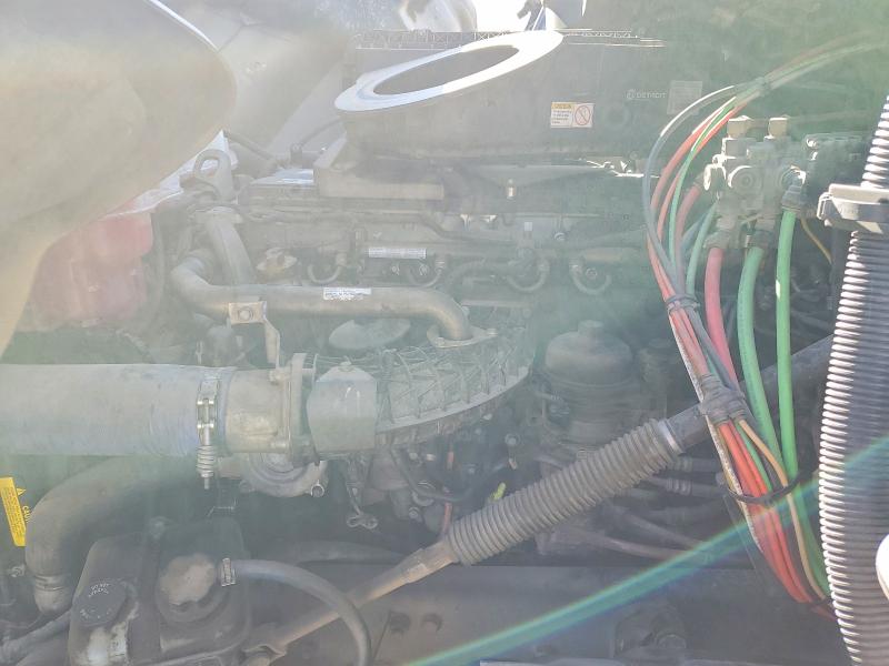 2020 Freightliner Cascadia 126 VIN 3AKJHHDR8LSMF1595 COPART salvage auction — MECHANICAL, CA - CERTIFICATE OF TITLE, sold $10,300 on 2026-07-07 (photo 7)