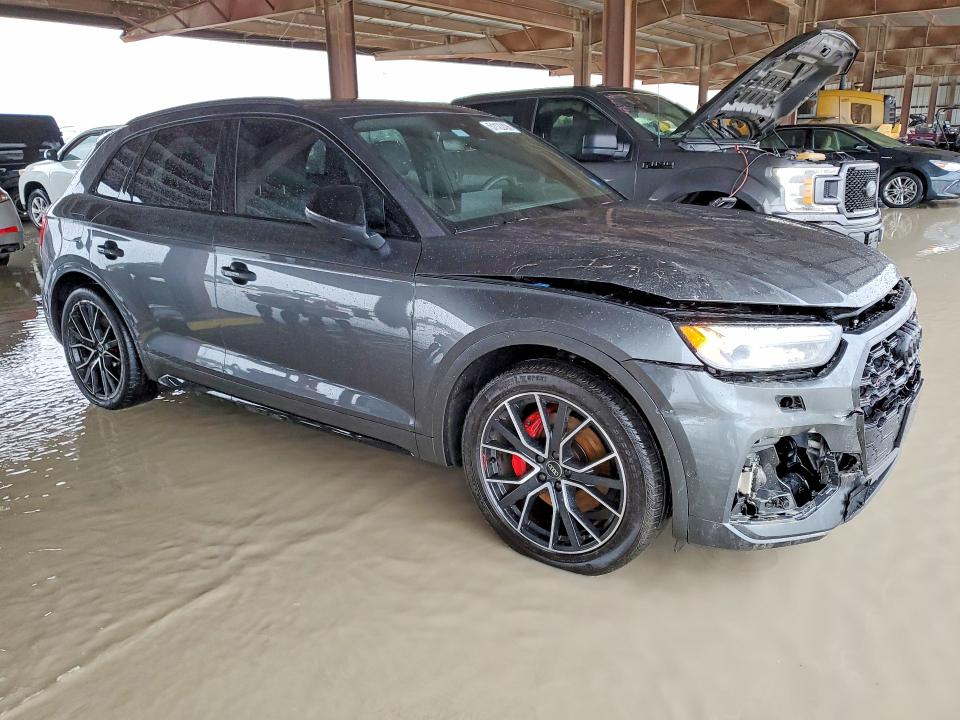 2024 Audi Sq5 VIN WA1C4AFY6R2030118 COPART salvage auction — FRONT END, TX - SALVAGE VEHICLE TITLE, sold $17,100 on 2026-07-28 (photo 4)