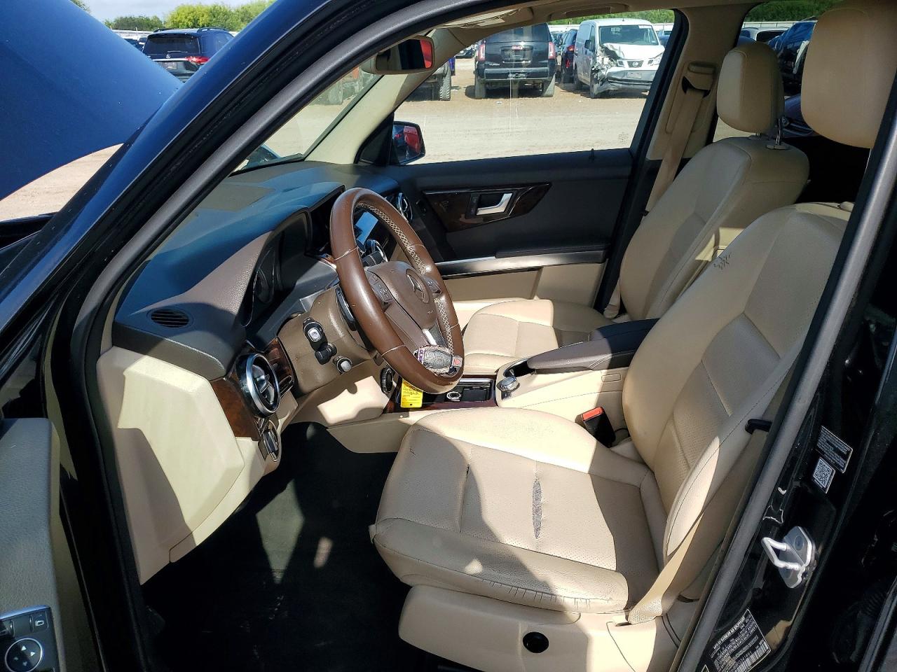 2015 Mercedes-Benz GLK-Class VIN WDCGG5HB0FG341891 COPART salvage auction — Front End, TX - CERTIFICATE OF TITLE (P), sold $4,500 on 2026-07-01 (photo 7)