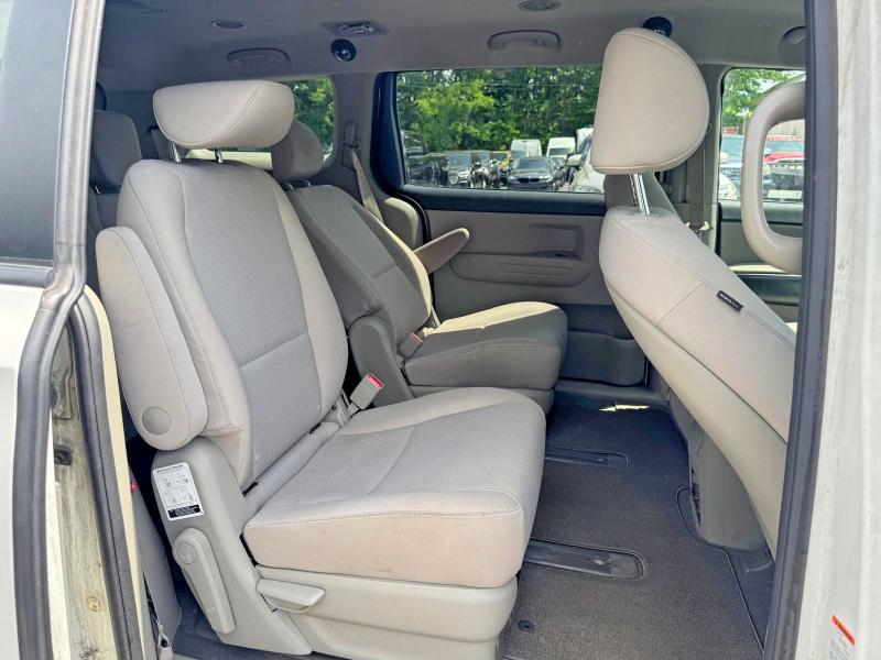 2019 Kia SEDONA VIN KNDMB5C18K6525496 COPART salvage auction — MINOR DENT/SCRATCHES, Ma - Certificate Of Title, sold $2,900 on 2026-07-29 (photo 6)