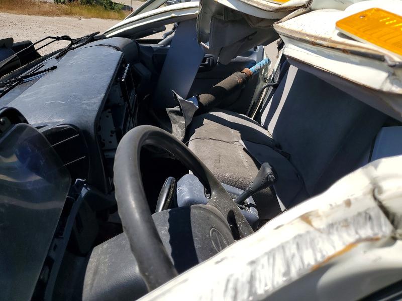 2005 Hino 268 VIN JHBNE8JT051S11528 COPART salvage auction — ROLLOVER, UT - SALVAGE CERTIFICATE, sold $500 on 2026-07-20 (photo 8)