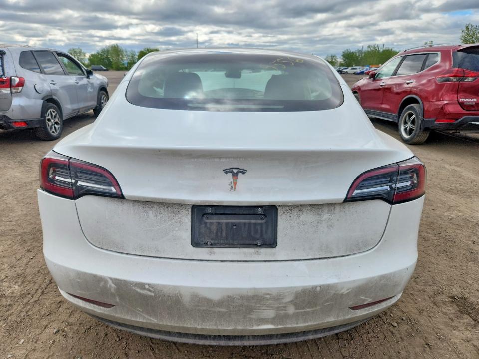 2022 Tesla Model 3 VIN 5YJ3E1EA3NF249164 COPART salvage auction — FRONT END, Qc - Irrecuperable, sold $325 on 2026-08-18 (photo 6)