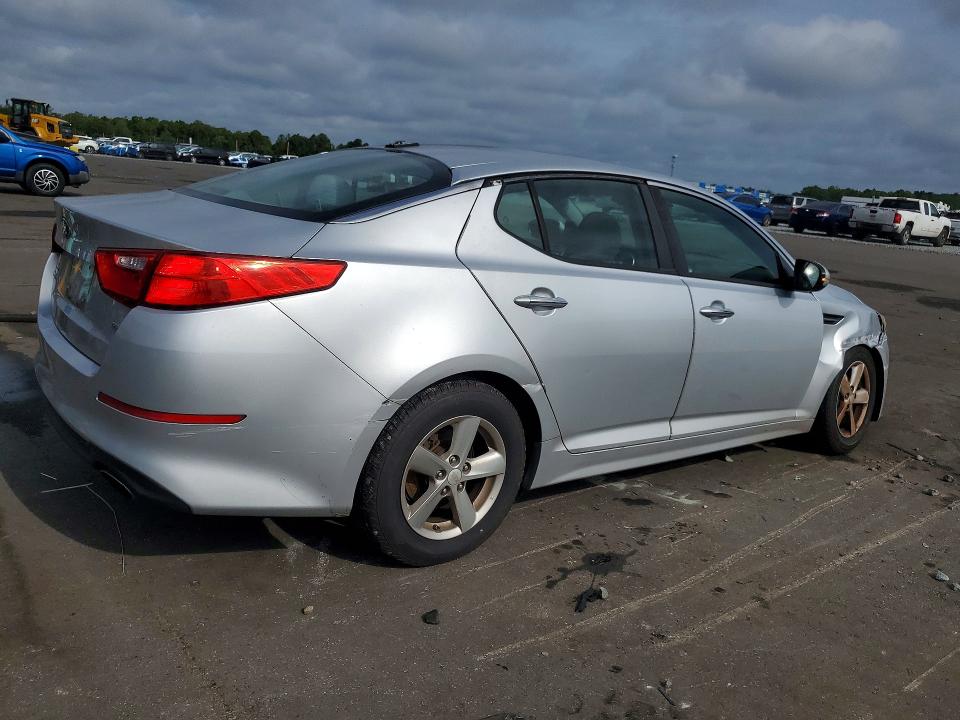 2015 Kia Optima VIN 5XXGM4A71FG459812 COPART salvage auction — SIDE, Fl - Cert Of Title Slvg Rebuildable, sold $675 on 2026-07-20 (photo 3)