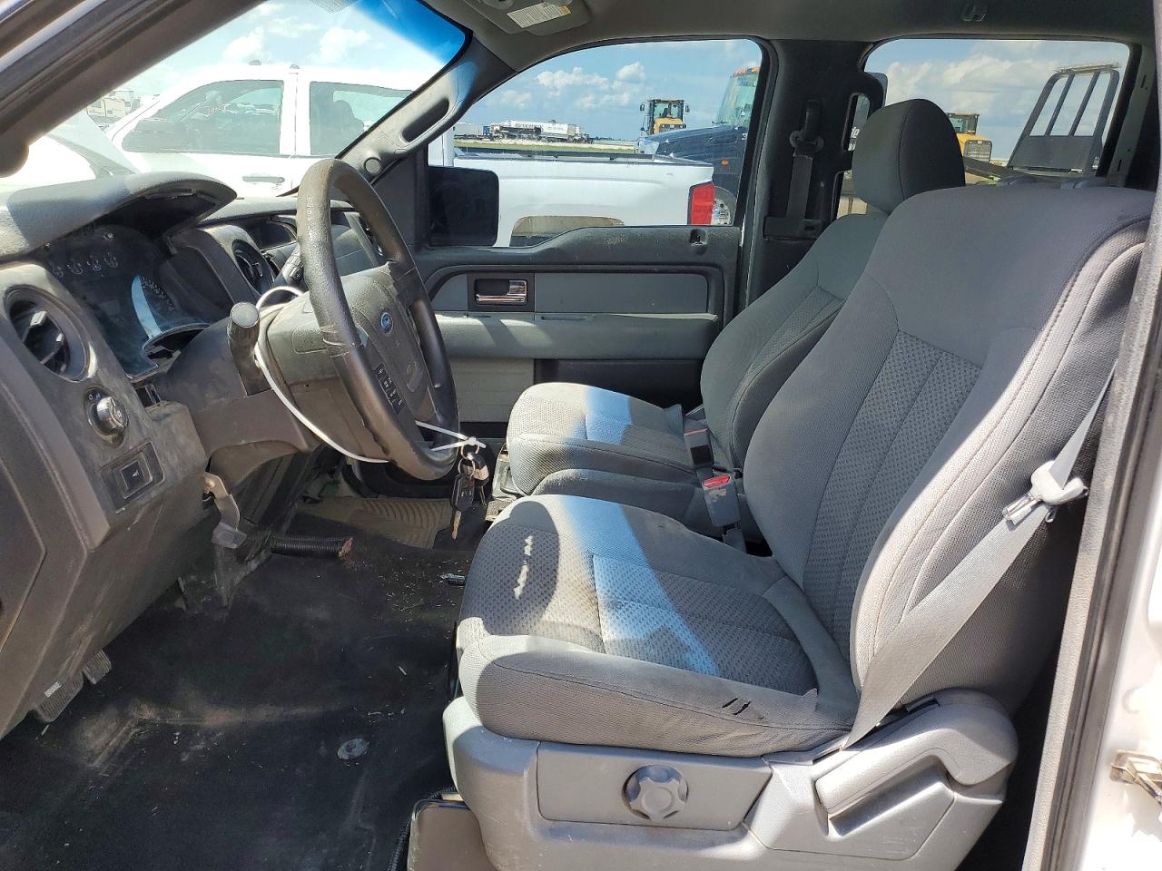 2013 Ford F-150 Lightning VIN 1FTFW1ET2DKF16419 COPART salvage auction — Mechanical, Tx - Us Government Cert To Obtain T (P), sold $2,200 on 2026-07-09 (photo 7)