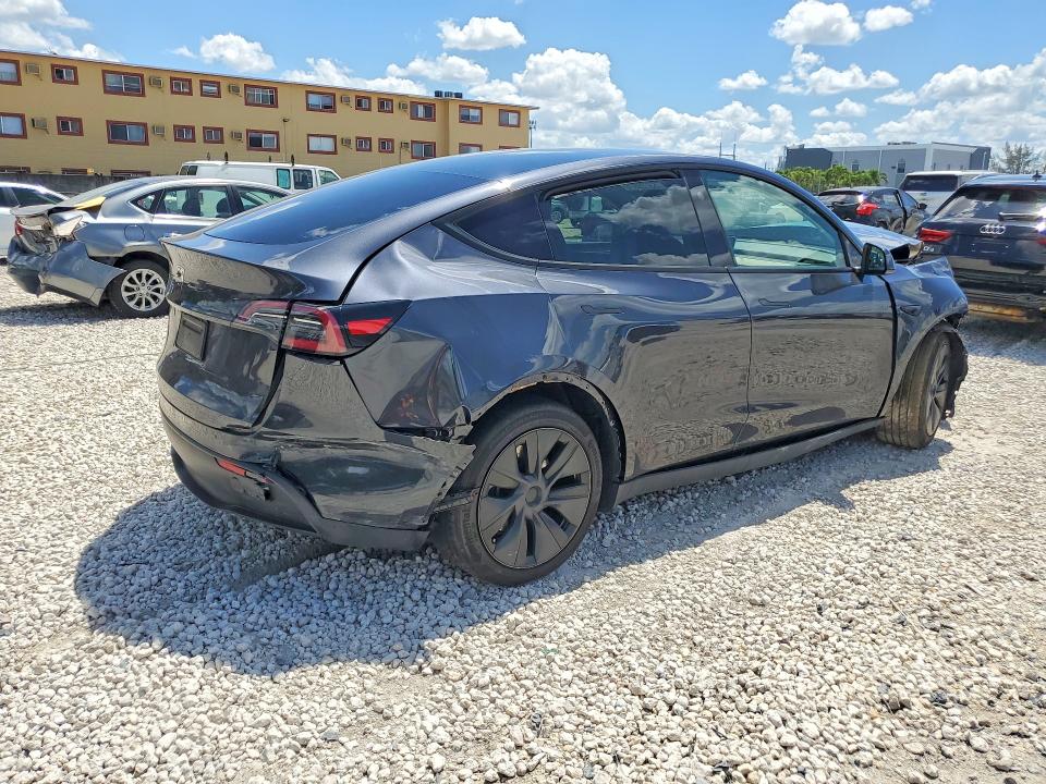 2025 Tesla VIN 7SAYGDED7SF238291 COPART salvage auction — FRONT END, Fl - Certificate Of Destruction, sold $6,600 on 2026-07-28 (photo 3)