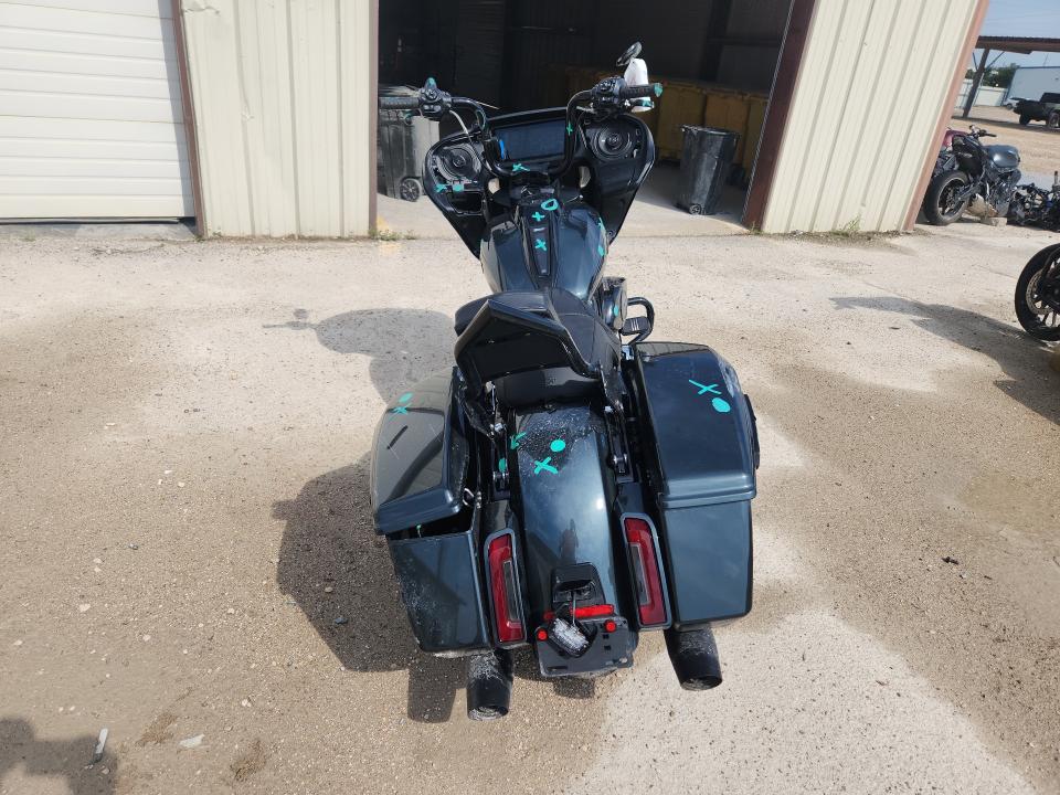 2025 Harley-davidson Fl VIN 1HD1KH71XSB646650 COPART salvage auction — FRONT END, TX - SALVAGE VEHICLE TITLE, sold $9,500 on 2026-07-30 (photo 4)
