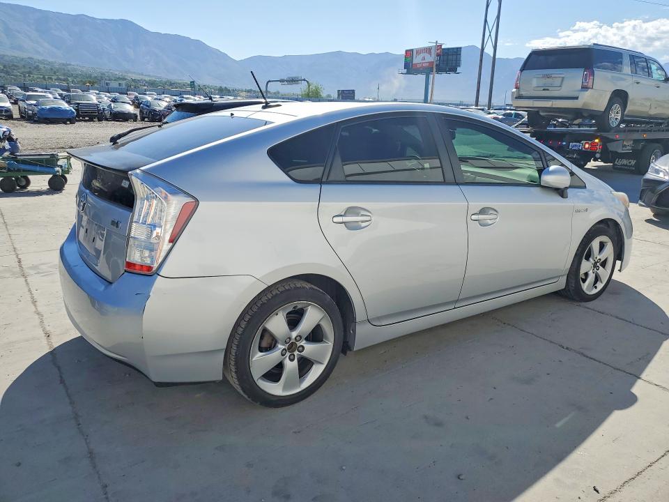 2011 Toyota Prius VIN JTDKN3DU1B5320796 COPART salvage auction — FRONT END, Ut - Salvage Certificate, sold $2,150 on 2026-08-03 (photo 3)