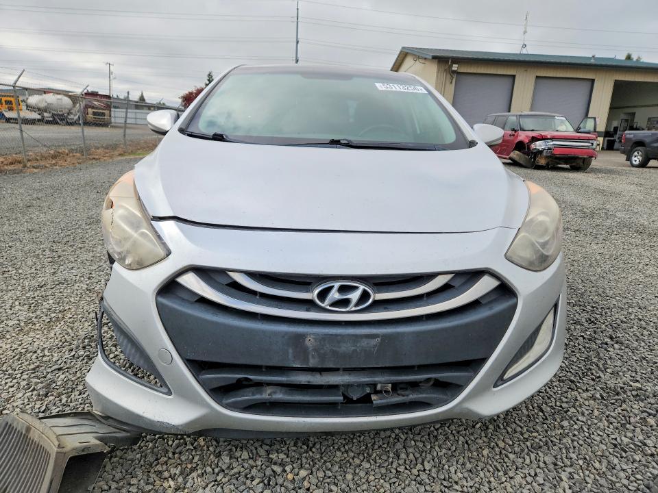 2013 Hyundai Elantra VIN KMHD35LE8DU047896 COPART salvage auction — FRONT END, Or - Salvage Title Certificate, sold $375 on 2026-07-28 (photo 5)
