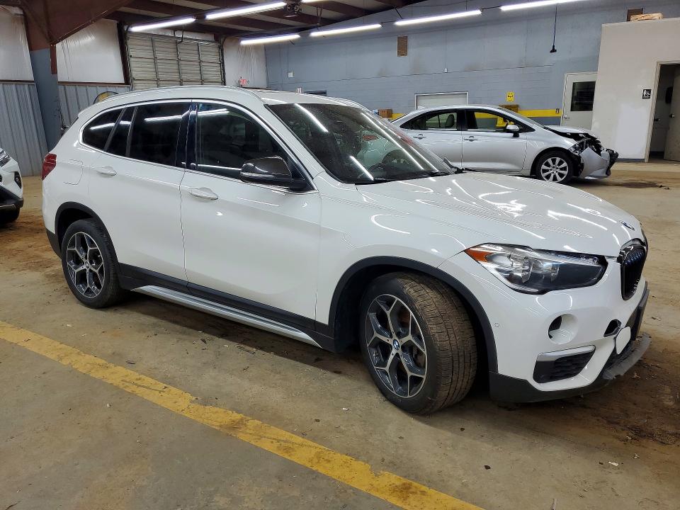 2018 BMW X1 VIN WBXHT3C36J5L30928 COPART salvage auction — FRAME DAMAGE, Wv - Dealer Only Clean Title, sold $2,700 on 2026-07-17 (photo 4)