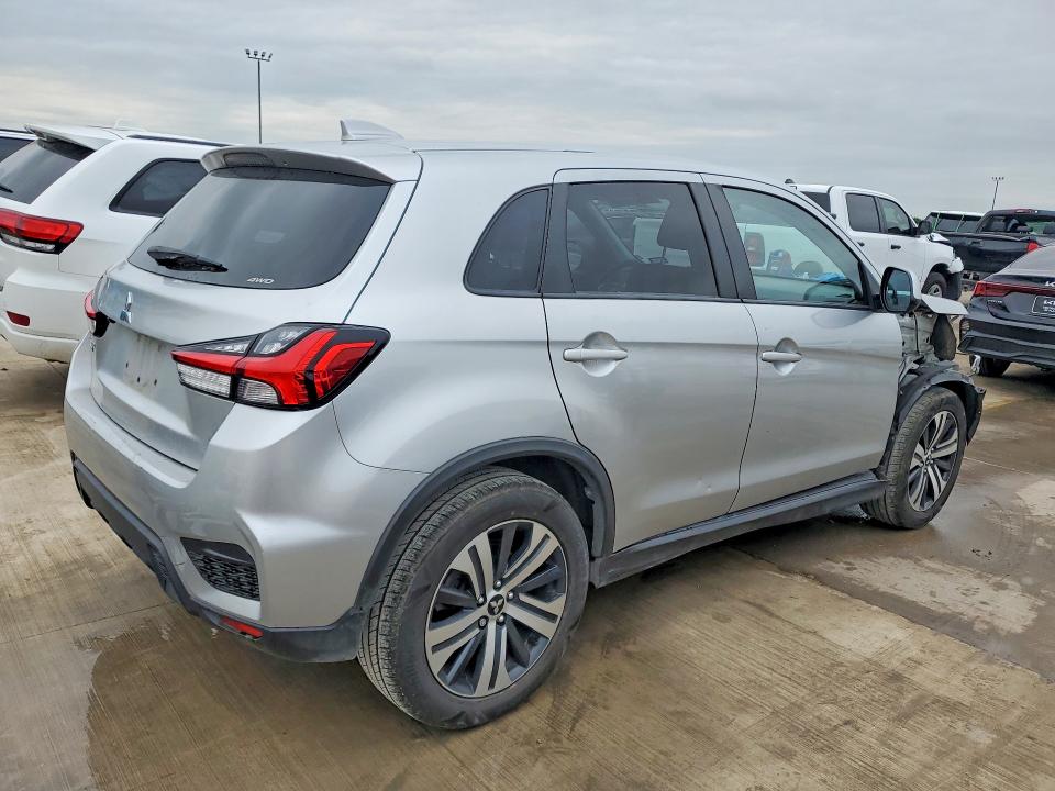 2021 Mitsubishi VIN JA4ARUAU4MU033045 COPART salvage auction — FRONT END, Tx - Salvage Vehicle Title, sold $2,500 on 2026-07-30 (photo 3)