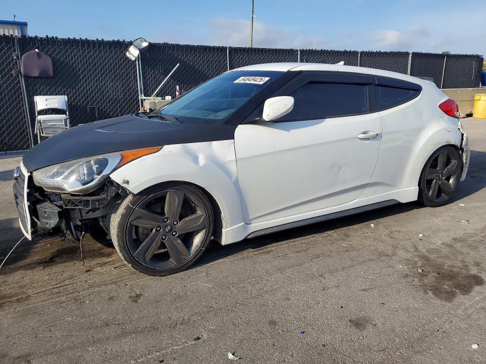 2015 Hyundai Veloster VIN KMHTC6AE0FU217661 COPART salvage auction — FRONT END, Fl - Cert Of Title Slvg Rebuildable, sold $475 on 2026-07-28 (photo 1)