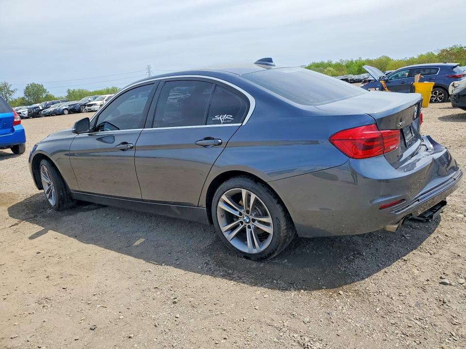 2018 BMW 3er VIN WBA8D9C57JA615611 COPART salvage auction — REAR END, IL - SALVAGE CERTIFICATE, sold $8,400 on 2026-07-29 (photo 2)