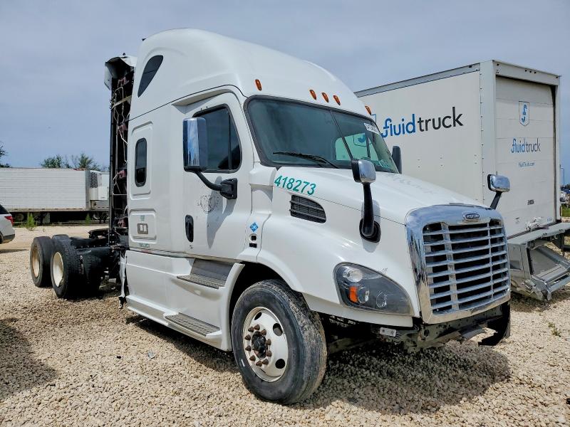 2018 Freightliner Cascadia 113 VIN 1FUJGHD91JLJX8273 — COPART salvage auction photo