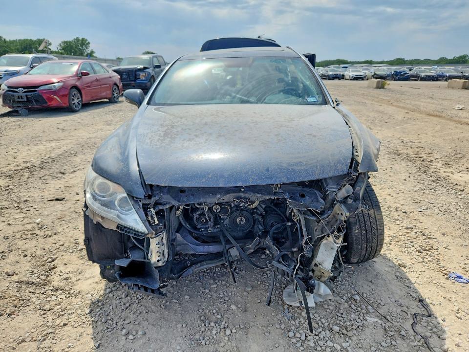 2010 Lexus Ls VIN JTHBL5EF2A5095464 COPART salvage auction — ALL OVER, TX - NONREPAIRABLE TITLE, sold $100 on 2026-07-28 (photo 5)