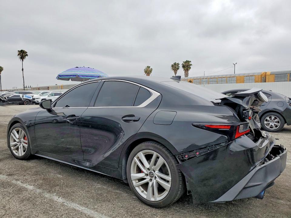 2021 Lexus Is VIN JTHAA1D20M5115160 COPART salvage auction — REAR END, Ca - Salvage Certificate, sold $8,600 on 2026-07-24 (photo 2)