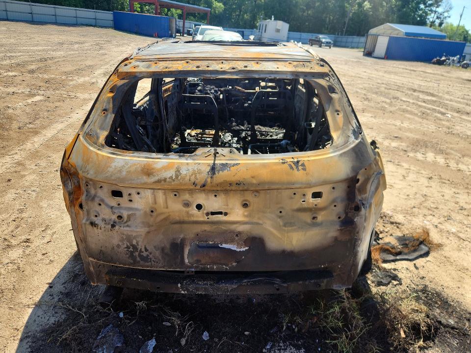 2024 Mazda Cx-50 VIN 7MMVABDY6RN180485 COPART salvage auction — BURN, Fl - Certificate Of Destruction, sold $20 on 2026-07-17 (photo 6)