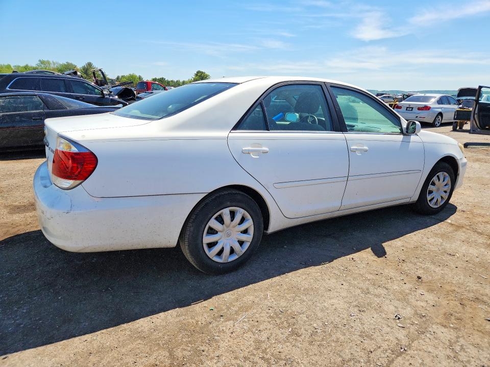2005 Toyota Camry VIN 4T1BE30K25U535369 COPART salvage auction — MECHANICAL, Pa - Cert Of Title, sold $525 on 2026-07-02 (photo 3)