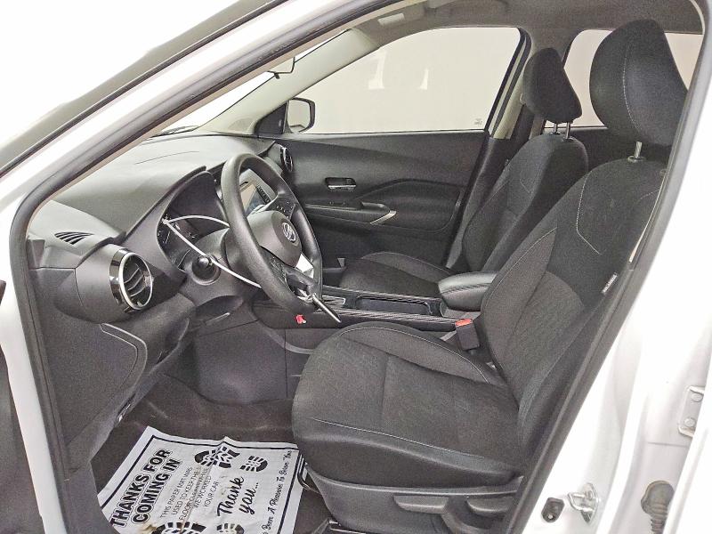 2023 Nissan Kicks VIN 3N1CP5CV6PL517588 COPART salvage auction — MECHANICAL, Tx - Certificate Of Title, sold $6,100 on 2026-07-09 (photo 7)