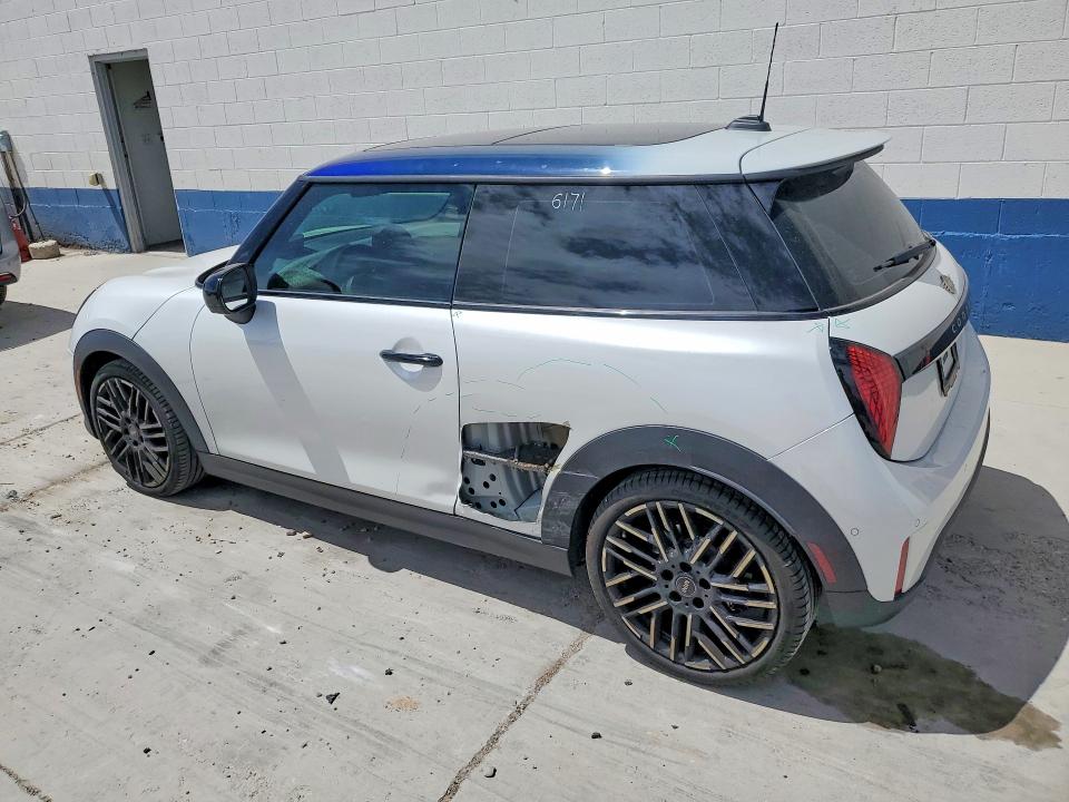 2025 Mini Cooper VIN WMW23GD0XS2W57640 COPART salvage auction — SIDE, Ut - Salvage Certificate, sold $7,700 on 2026-08-17 (photo 2)