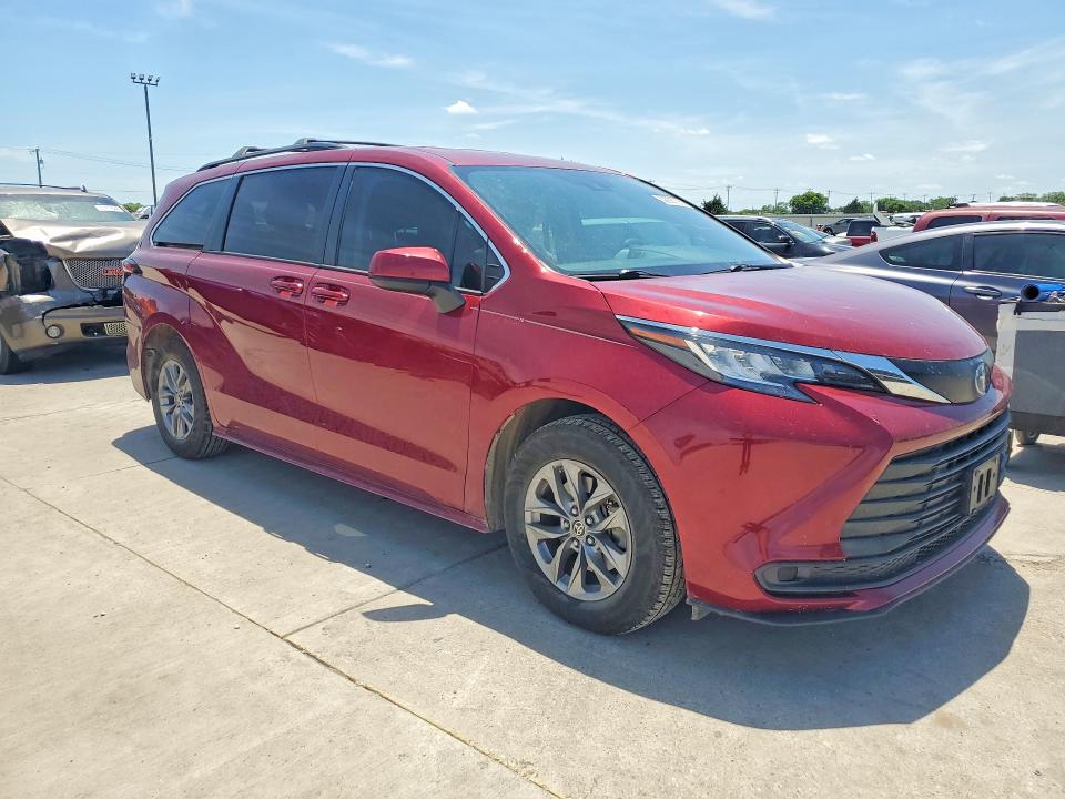 2022 Toyota Sienna VIN 5TDKRKEC6NS098632 COPART salvage auction — HAIL, Tx - Certificate Of Title, sold $22,000 on 2026-07-09 (photo 4)