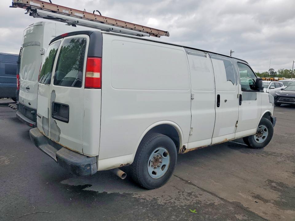 2008 Chevrolet Express 2500 VIN 1GCGG25C181213912 COPART salvage auction — NORMAL WEAR, NJ - CERTIFICATE OF TITLE, sold $1,850 on 2026-07-20 (photo 3)