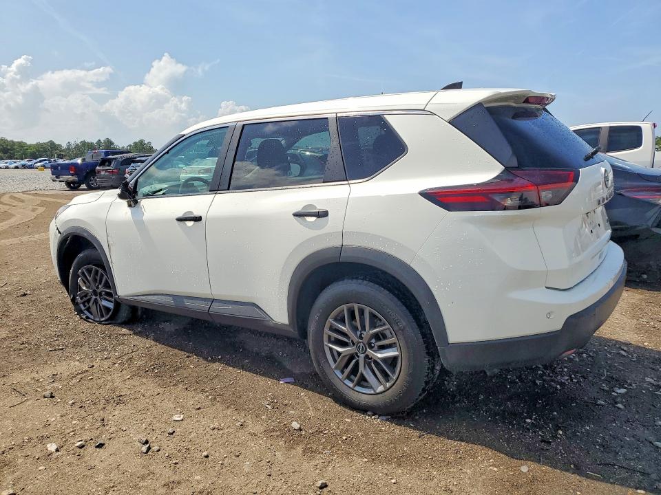 2024 Nissan Rogue sport VIN 5N1BT3AB0RC706524 COPART salvage auction — SIDE, KS - CERTIFICATE OF TITLE (P), sold $11,700 on 2026-07-15 (photo 2)