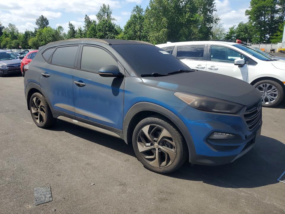 2018 Hyundai Tucson VIN KM8J3CA28JU688722 COPART salvage auction — BURN, Or - Salvage Title Certificate, sold $5,500 on 2026-07-06 (photo 4)