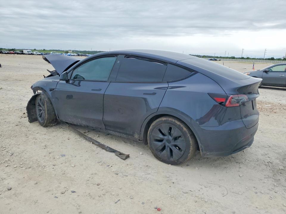 2024 Tesla Model y VIN 7SAYGDEDXRA331457 COPART salvage auction — FRONT END, Tx - Salvage Vehicle Title, sold $3,500 on 2026-07-02 (photo 2)