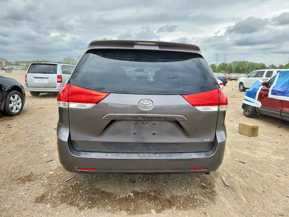 2012 Toyota Sienna VIN 5TDKK3DC2CS257199 COPART salvage auction — FRONT END, Il - Salvage Certificate, sold $1,050 on 2026-07-16 (photo 6)