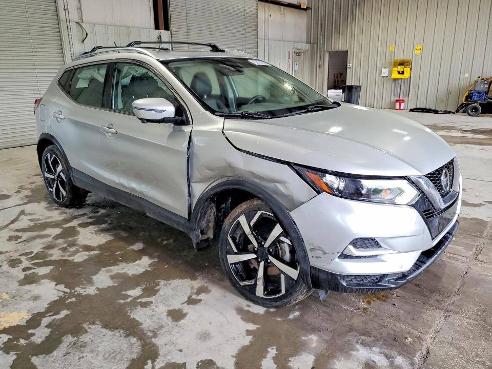 2022 Nissan VIN JN1BJ1CWXNW497657 COPART salvage auction — FRONT END, WV - SALVAGE CERTIFICATE, sold $5,300 on 2026-07-30 (photo 4)