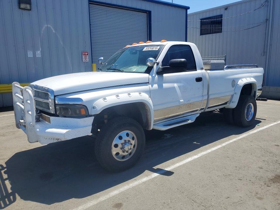 2001 Dodge Ram 3500 VIN 3B6MC366X1M533787 COPART salvage auction — MINOR DENT/SCRATCHES, Ca - Dis/Dlr/Exp Only Clean Title, sold $12,500 on 2026-07-07 (photo 1)