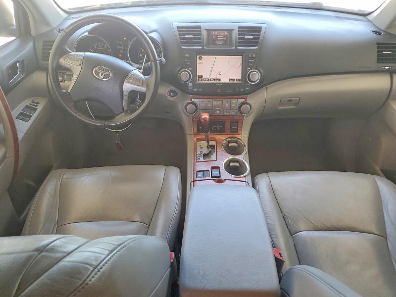 2010 Toyota Highlander VIN 5TDDK3EH1AS039111 COPART salvage auction — SIDE, Sc - Cert Of Title-Salvage, sold $4,100 on 2026-07-14 (photo 8)