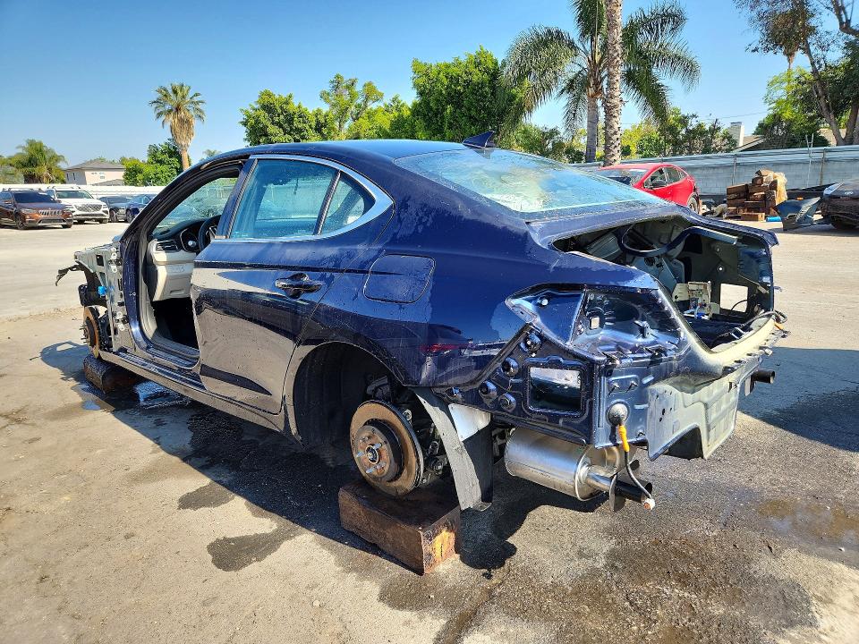 2026 Genesis G70 VIN KMTG14SCXTU162775 COPART salvage auction — STRIPPED, Ca - Certificate Of Title, sold $12,400 on 2026-07-23 (photo 2)