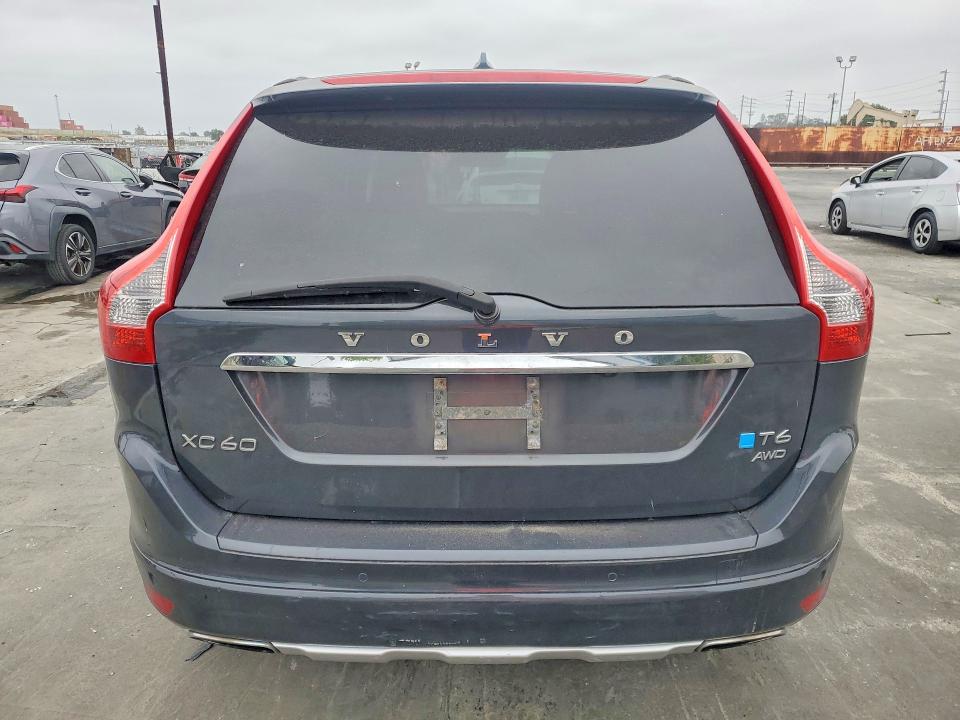 2014 Volvo Xc60 VIN YV4902DZ1E2553342 COPART salvage auction — VANDALISM, CA - SALVAGE CERTIFICATE, sold $1,250 on 2026-07-06 (photo 6)