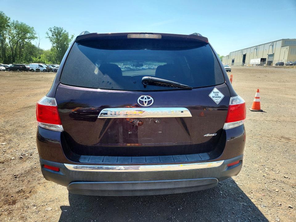 2012 Toyota Highlander VIN 5TDDK3EH1CS116790 COPART salvage auction — FRONT END, Pa - Certificate Of Salvage, sold $3,800 on 2026-07-21 (photo 6)