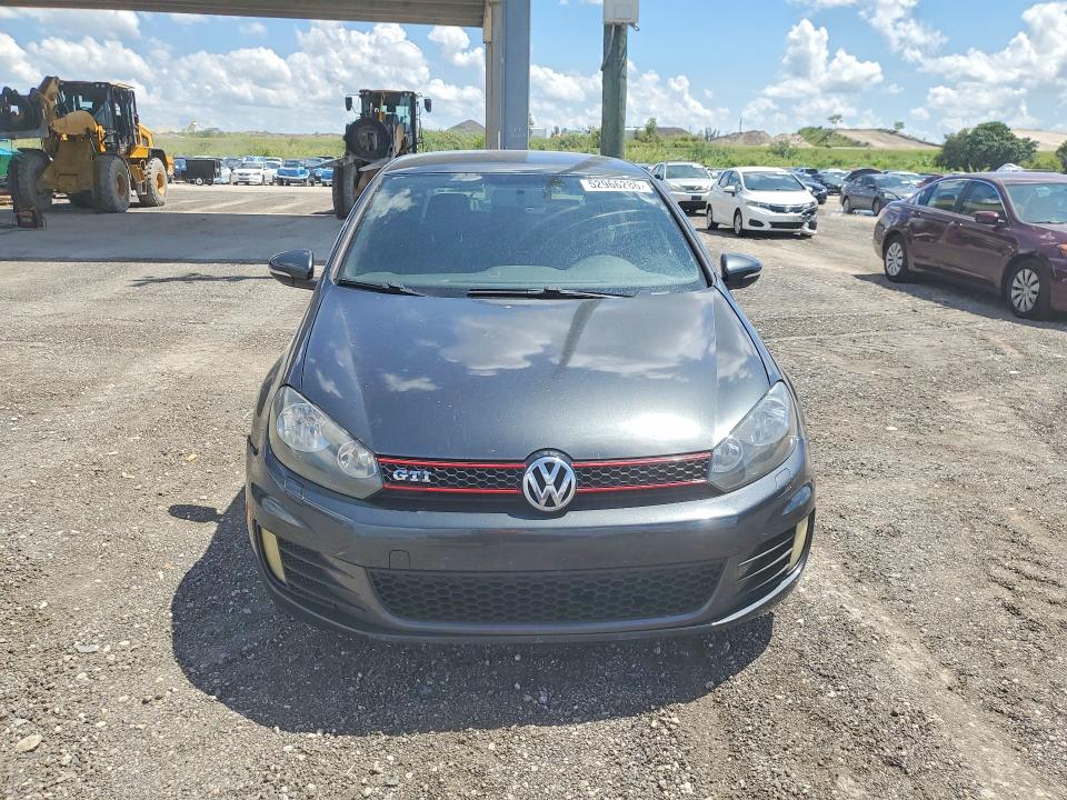 2013 Volkswagen Gti VIN WVWGV7AJ1DW122305 COPART salvage auction — MINOR DENT/SCRATCHES, Mt - Certificate Of Title, sold $2,700 on 2026-07-09 (photo 5)