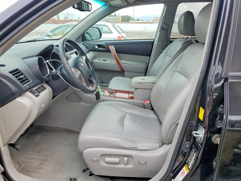 2010 Toyota Highlander VIN 5TDDK3EH2AS013293 COPART salvage auction — SIDE, CA - SALVAGE CERTIFICATE, sold $3,950 on 2026-07-14 (photo 7)