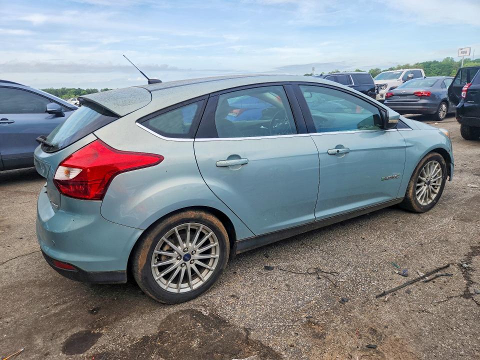 2014 Ford Focus VIN 1FADP3R45EL259986 COPART salvage auction — FRONT END, GA - CERT OF TITLE-MANUFCTR BUYBACK, sold $275 on 2026-07-02 (photo 3)