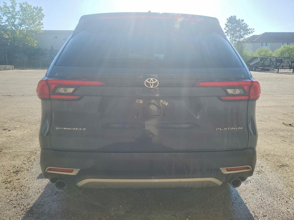 2024 Toyota Highlander VIN 5TDADAB58RS004699 COPART salvage auction — FRONT END, Il - Certificate Of Title, sold $13,100 on 2026-07-21 (photo 6)