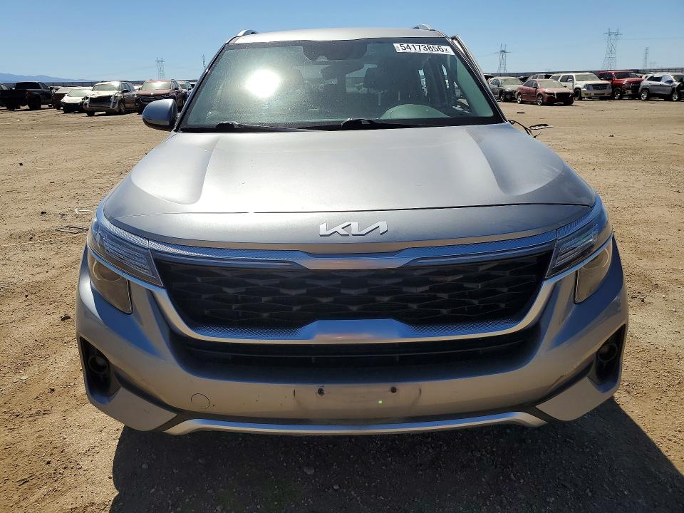 2023 Kia Seltos VIN KNDEU2AA4P7370835 COPART salvage auction — SIDE, Ca - Salvage Certificate, sold $4,400 on 2026-07-06 (photo 5)