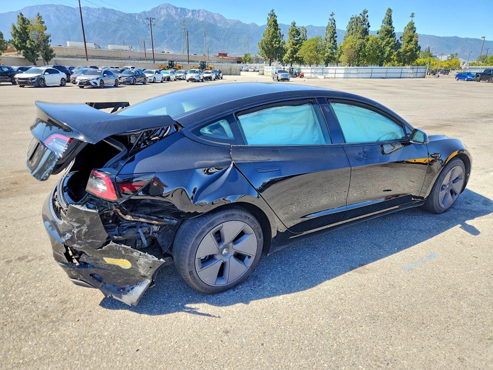 2022 Tesla Model 3 VIN 5YJ3E1EA8NF231419 COPART salvage auction — REAR END, Ca - Salvage Certificate, sold $5,600 on 2026-07-02 (photo 3)