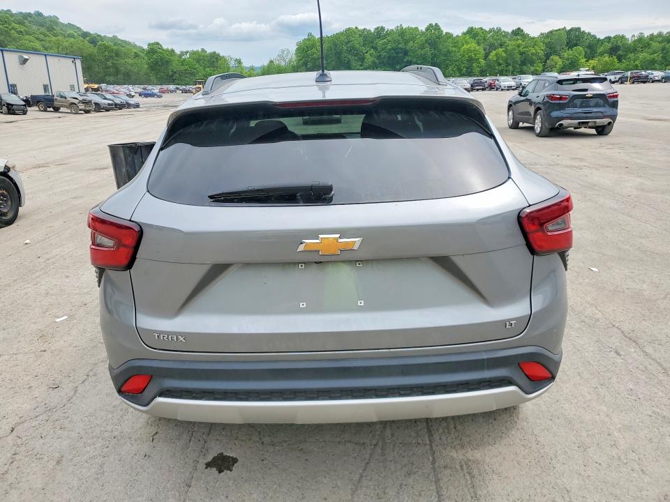 2025 Chevrolet Trax VIN KL77LHEP6SC234717 COPART salvage auction — FRONT END, Pa - Certificate Of Salvage, sold $6,100 on 2026-07-02 (photo 6)