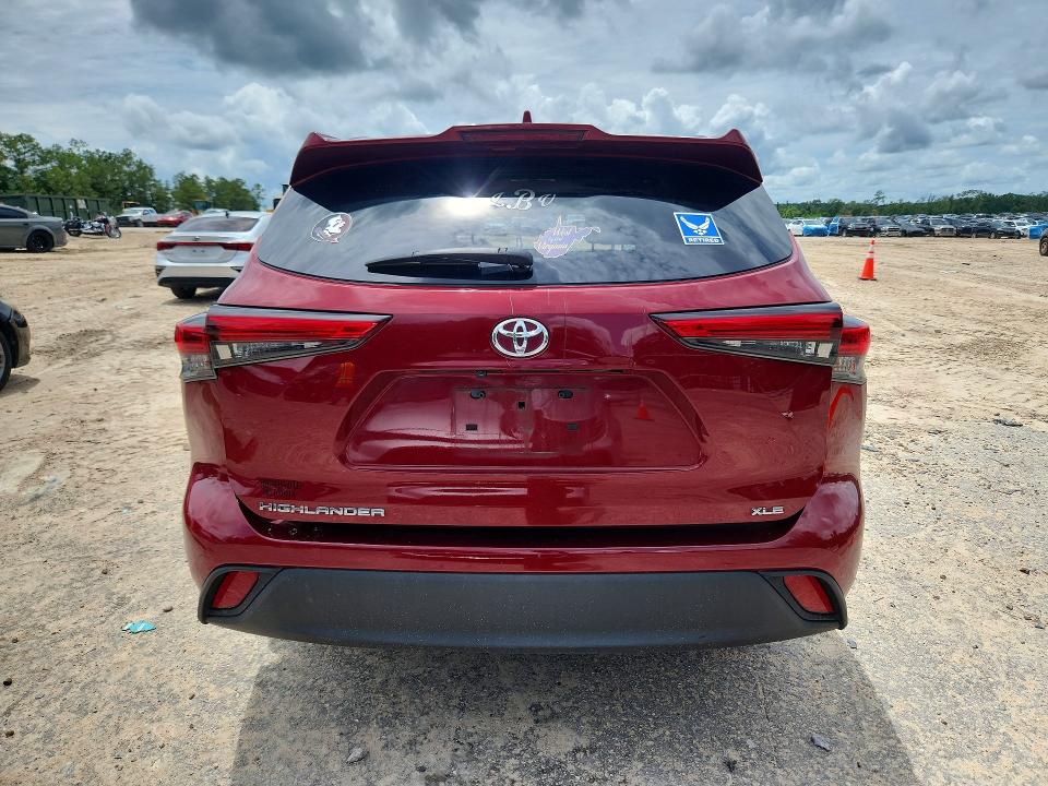 2021 Toyota Highlander VIN 5TDHZRAHXMS039439 COPART salvage auction — ROLLOVER, Fl - Certificate Of Destruction, sold $6,400 on 2026-07-06 (photo 6)