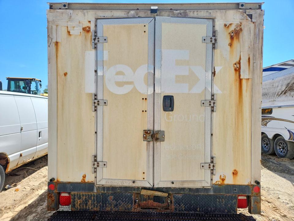 2018 Chevrolet Silverado 3500 VIN 1GB3KYCG2JF115653 COPART salvage auction — FRONT END, Il - Certificate Of Title, sold $525 on 2026-07-08 (photo 6)