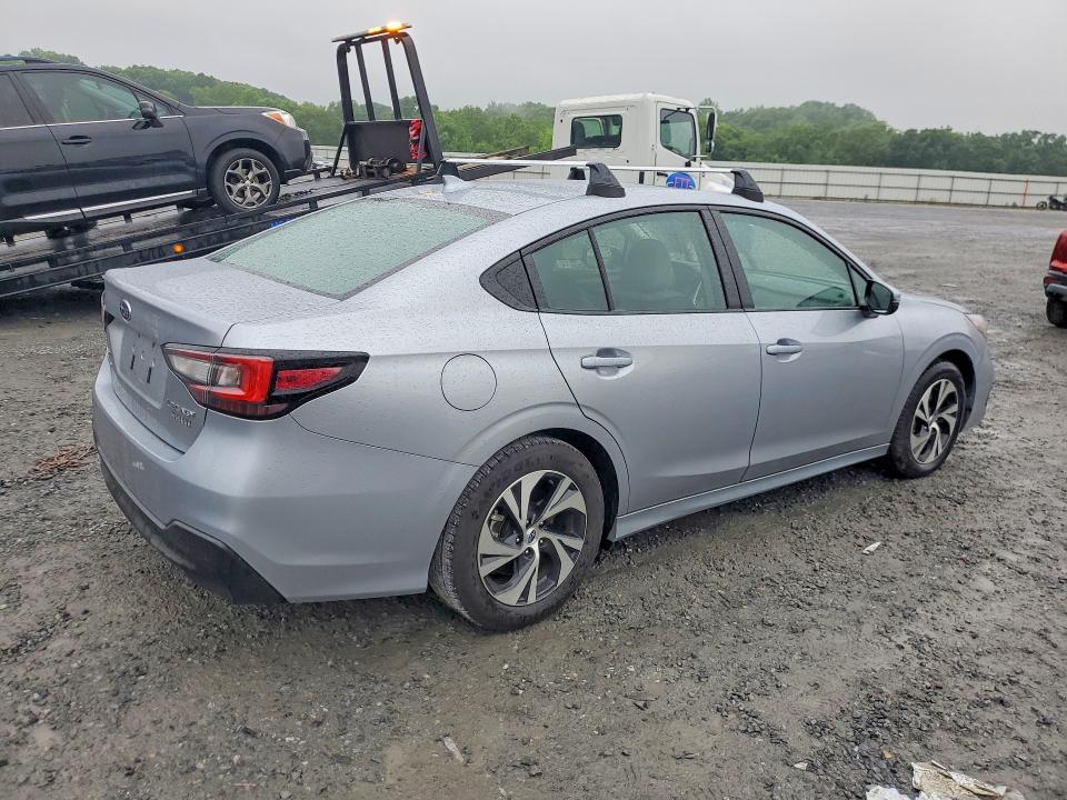 2025 Subaru LEGACY VIN 4S3BWAF61S3027976 COPART salvage auction — NORMAL WEAR, NC - SALVAGE CERTIFICATE OF TITLE, sold $12,000 on 2026-07-15 (photo 3)