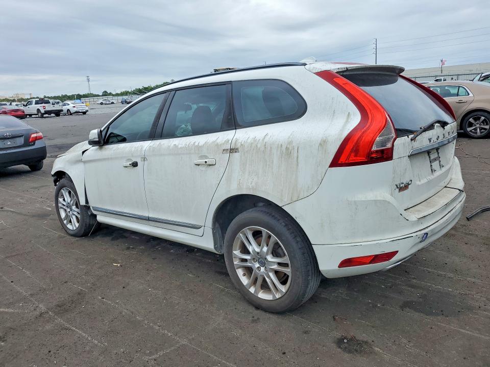 2015 Volvo VIN YV440MDJ8F2676329 COPART salvage auction — FRONT END, Fl - Certificate Of Title, sold $675 on 2026-07-27 (photo 2)