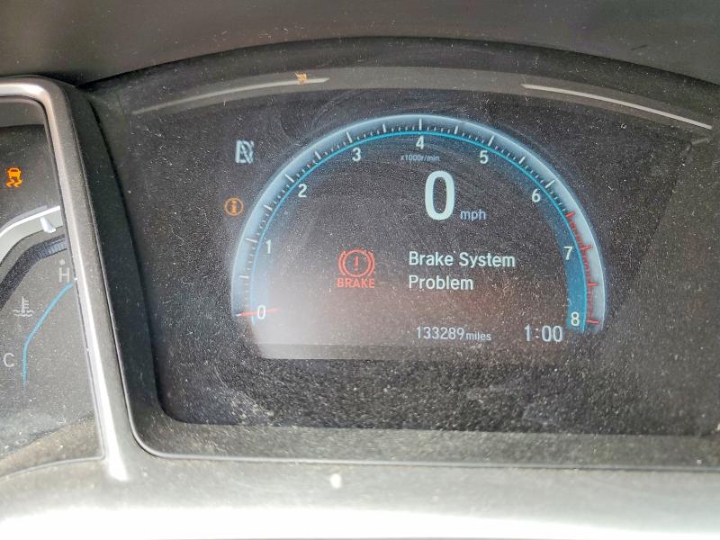 2018 Honda Civic VIN JHMFC1F33JX023921 COPART salvage auction — FRONT END, Il - Salvage Certificate, sold $2,450 on 2026-07-28 (photo 9)