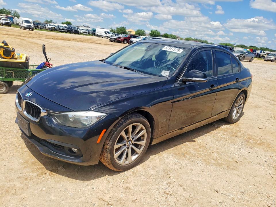 2017 BMW 3er VIN WBA8E1G35HNU18642 COPART salvage auction — NORMAL WEAR, Tx - Certificate Of Title, sold $2,100 on 2026-07-30 (photo 1)