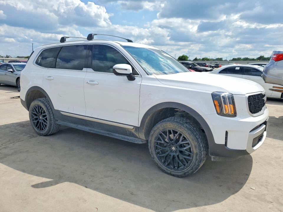 2024 Kia Telluride VIN 5XYP34GC5RG527584 COPART salvage auction — HAIL, Tx - Certificate Of Title, sold $1,300 on 2026-07-30 (photo 4)