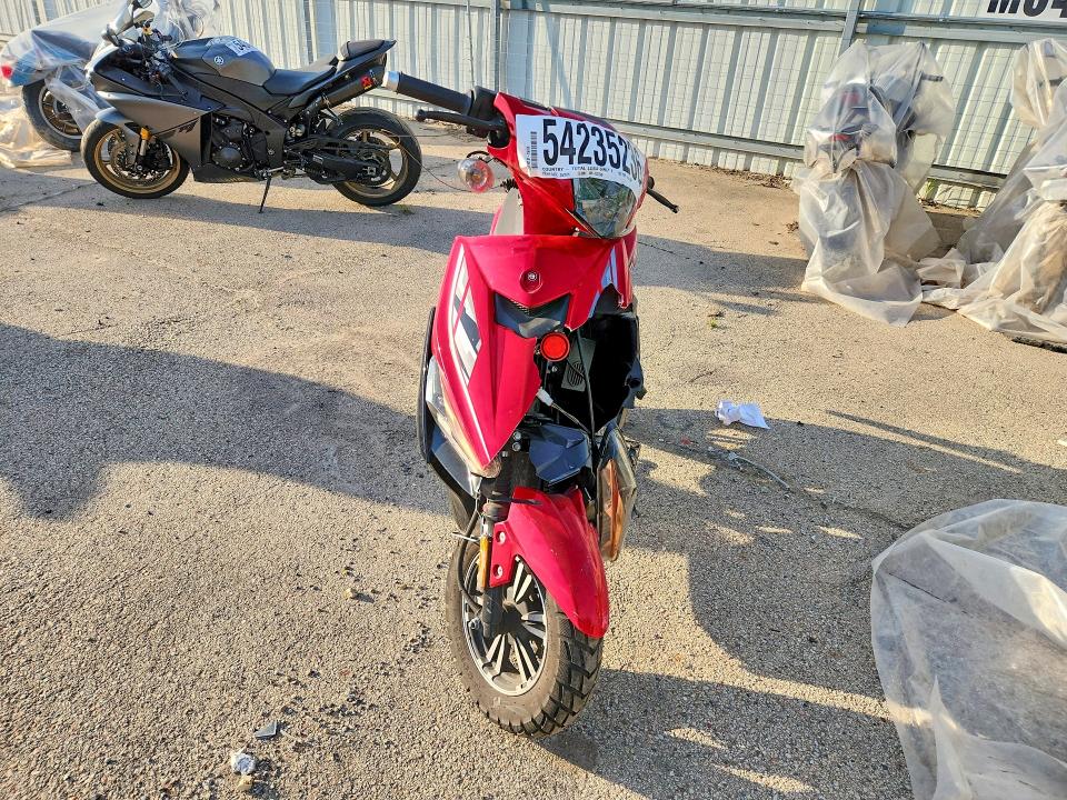 2025 Zhilong St150 VIN HZ2TBCNF9S1012569 COPART salvage auction — ALL OVER, IL - SALVAGE CERTIFICATE, sold $15 on 2026-07-02 (photo 2)